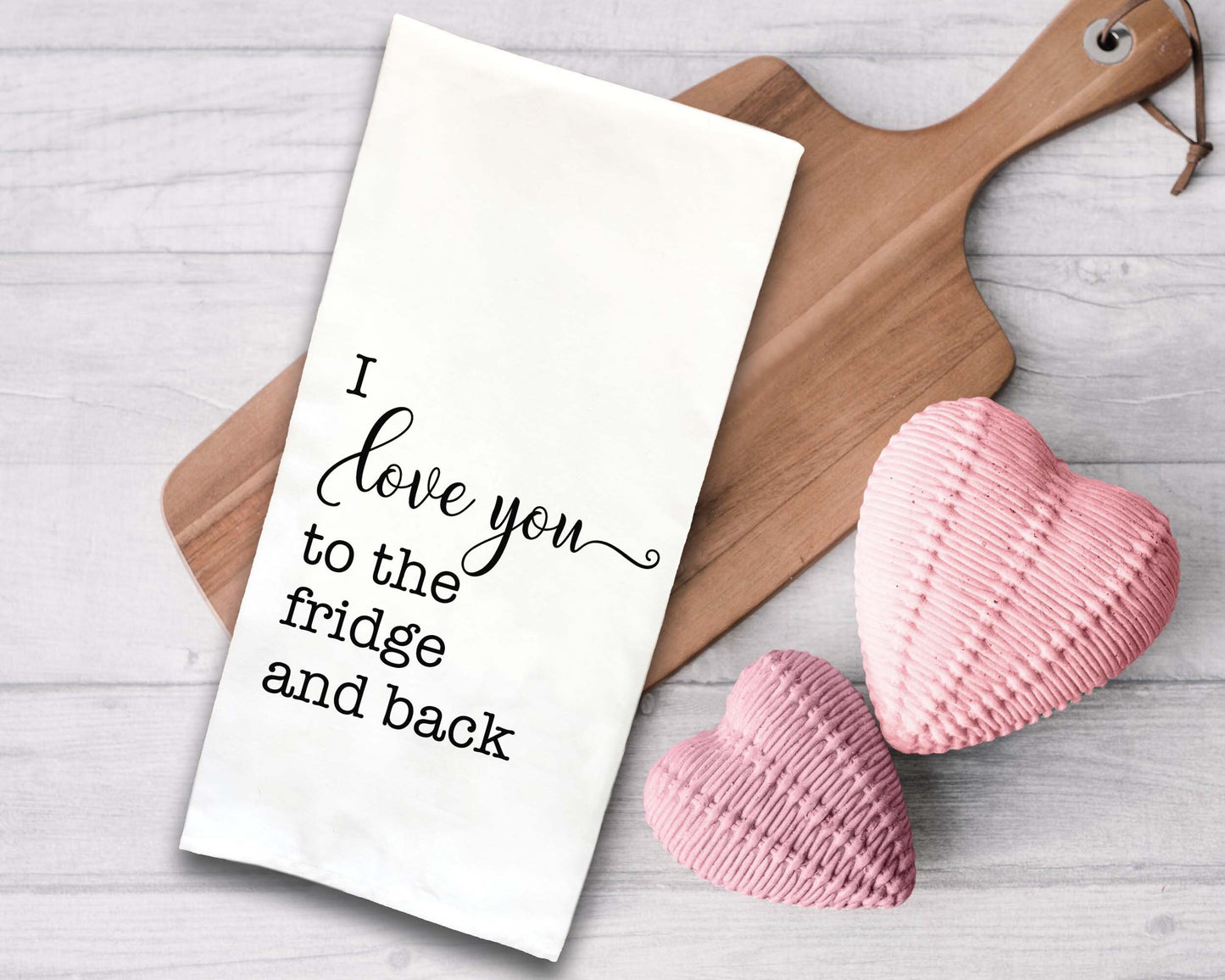 I Love You to the Fridge and Back Tea Towel Funny Farmhouse Hand Towels for Kitchen Home Decor Housewarming Gift Idea for Women Men Mom Dad