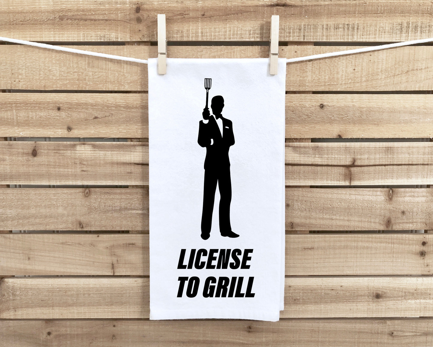 License to Grill Funny Grilling Towel for Men Flour Sack BBQ Grill Birthday Father's Day Christmas Gift Idea for Dad Husband Grandpa Him